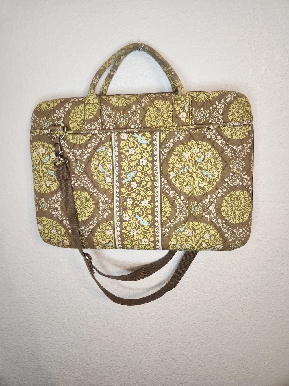 Vera Bradley Hard Shell Tablet Briefcase retired Sittin In A Tree Laptop Bag